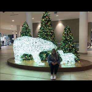 Meet your Posher, Taylor